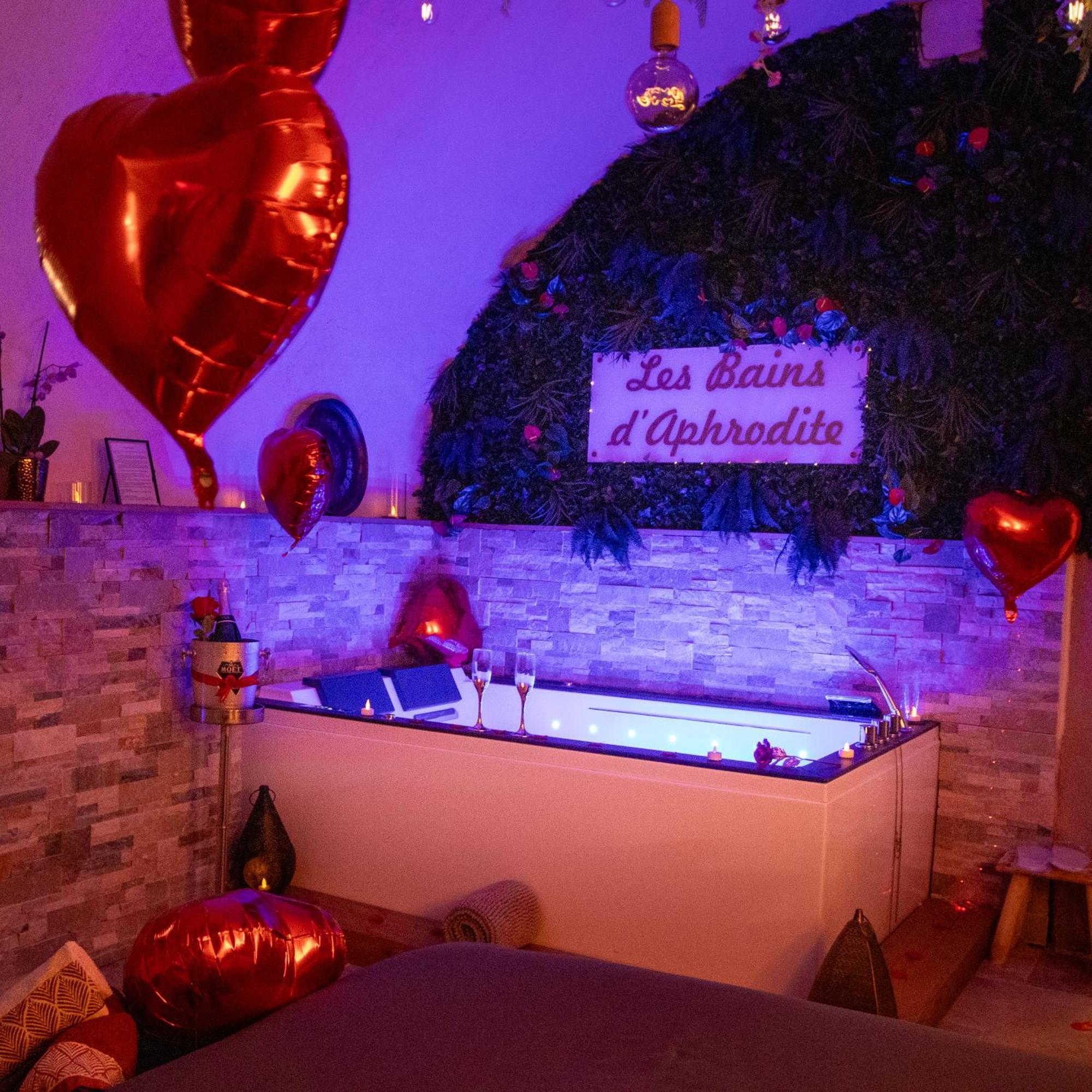 Les Bains D'Aphrodite, Suite Hammam & Spa Auriol Bagian luar foto